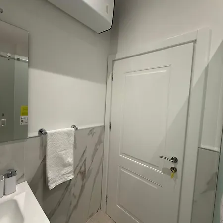 Double Spaces Vado Apartamento *
